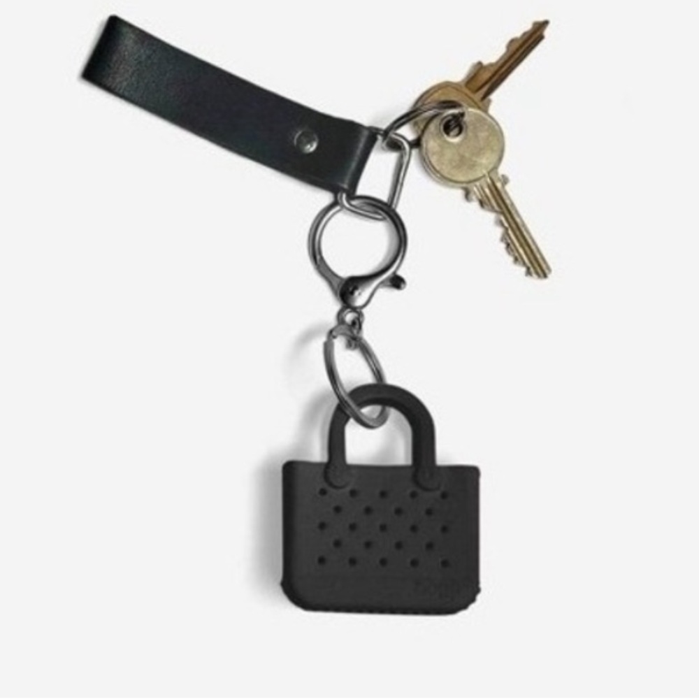 BOGG BAG NWT tiny tote keychain -black